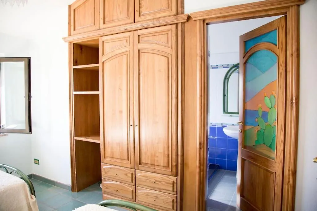 Casa Vacanze - Suite Padronale Bari Sardo 0*,